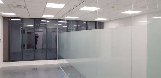 high quality glass office partitions