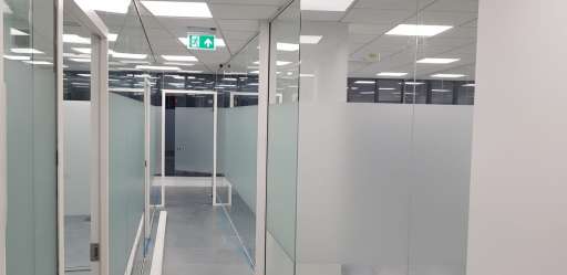 frameless glass office partitions London