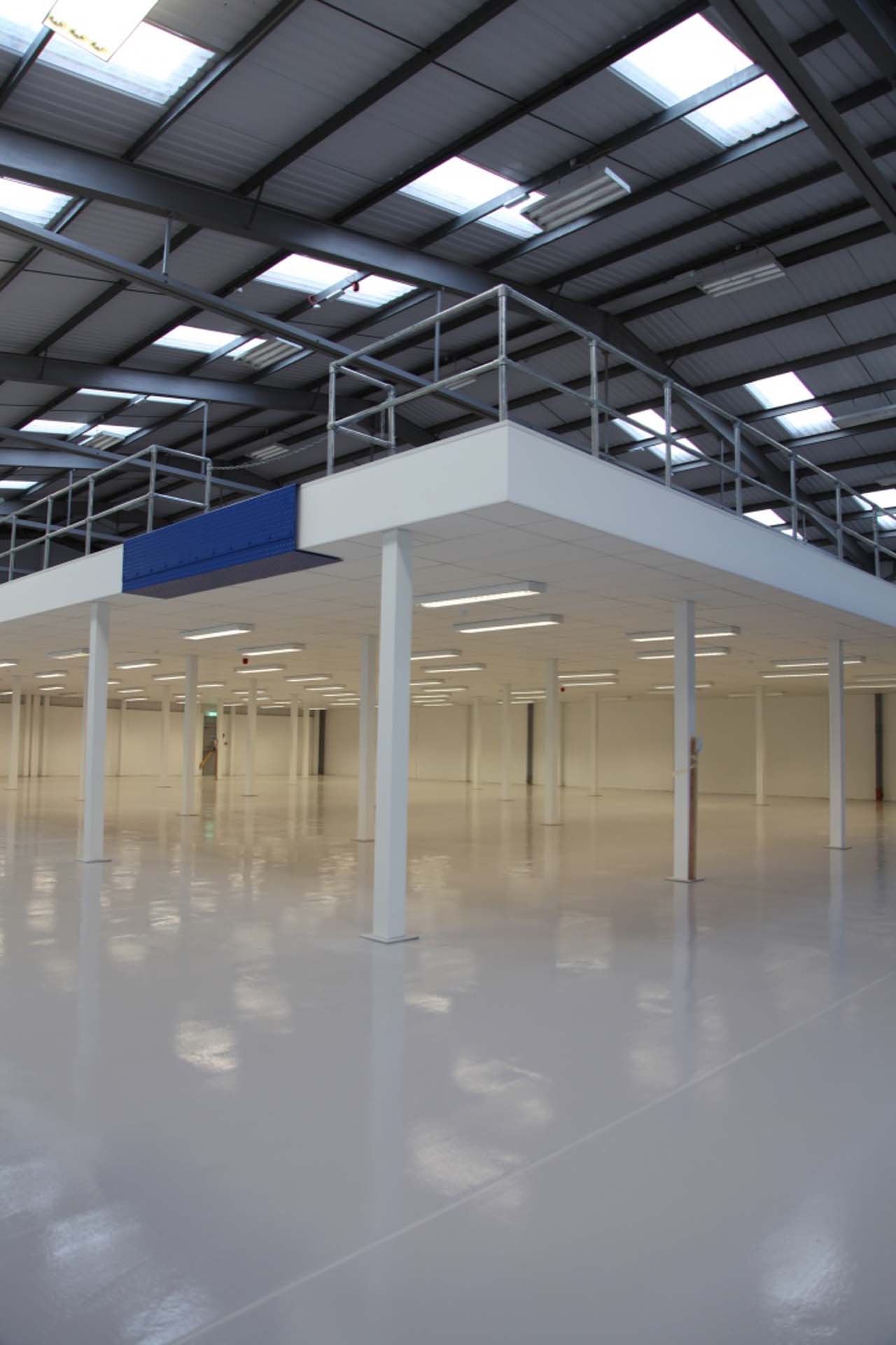 Commercial warehouse contractors